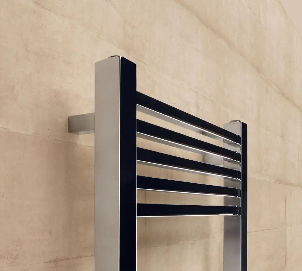 Zehnder Impa - Badkamerradiator 140x50 Cm, Recht, Wit Laqué IMP-140-050 4 Zehnder Impa - Badkamerradiator 140x50 Cm, Recht, Wit Laqué IMP-140-050 - Afbeelding 4