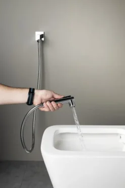 Sapho Overige Kranen - Wandkraan Met Handbediende Bidetdouche, Veiligheidsslot, Chroom SG108 -Sanitino Winkel 0b7b64873d72a441832f831a