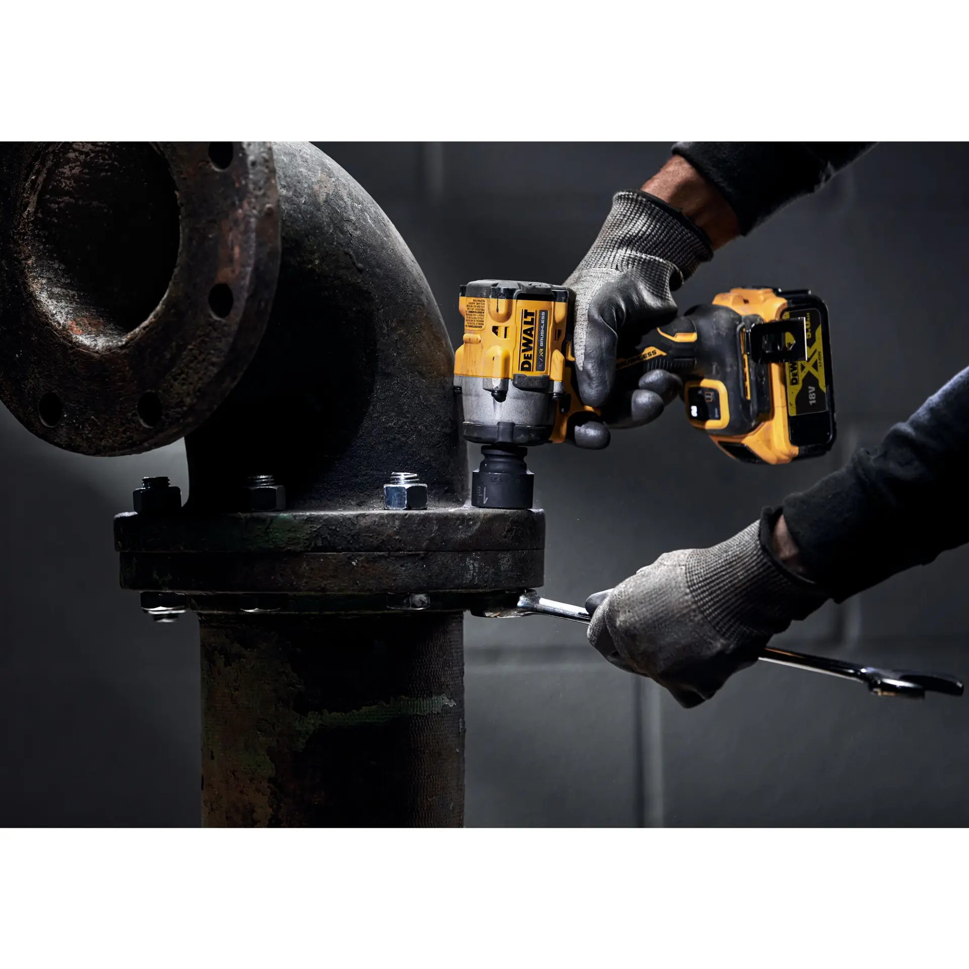 DeWALT Gereedschap - 18V ACCU Slagmoersleutel 406 Nm, 2x 5,0 Ah XR Accu DCF922P2T 3 DeWALT Gereedschap - 18V ACCU Slagmoersleutel 406 Nm, 2x 5,0 Ah XR Accu DCF922P2T - Afbeelding 3