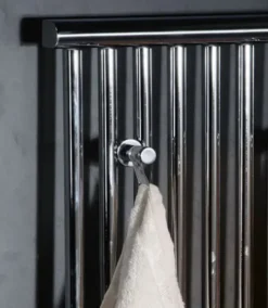 Sapho Toebehoren - Haak Op Radiator, Chroom XP200 -Sanitino Winkel 27b4c2bee27b6456b50469b9