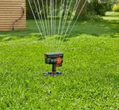 Gardena Pipeline - Tuinbesproeiingsset Pipeline, Met Oscillerende Sproeier 08272-20 -Sanitino Winkel 2894c473485ba8fd7e6ff8b4