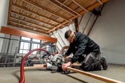 Metabo Gereedschap - 18V ACCU Kap- En Verstekzaag Met Slag KGS 18 LTX BL 216, Zonder Accu 614216850 -Sanitino Winkel 312621a55026d9600f56ba6c