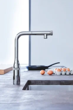 Grohe Essence SmartControl - Keukenkraan Met Sproeierkop, SmartControl, Chroom 31615000 -Sanitino Winkel 3aa6299a654085548809c993