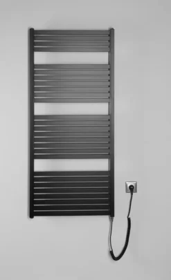 Aqualine Verwarming - Radiator Tondi-E 60x133 Cm, 600 W, Mat Zwart DE486T -Sanitino Winkel 46bdcf09395f1632d3dc457c