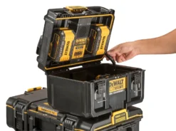 DeWALT Toebehoren - 4A Dubbele Oplader, Voor 18 V Accu&apos;s, In Koffer TOUGHSYSTEM DWST83471 -Sanitino Winkel 53f2c162ac977e9995e80fb1