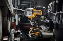 DeWALT Gereedschap - 18V AKU Slagmoersleutel, Zonder Accu DCF961N -Sanitino Winkel 5527f4d46b3eac611e698bea