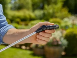 Gardena - 4,2 V ACCU-drukspuit EasyPump, Inhoud 5 L, USB-kabel 11136-20 -Sanitino Winkel 5a65a52c4ce7a60e21405730