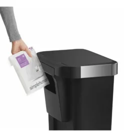 Simplehuman Afvalemmers - Afvalbak 45 L, Met Zakvak, Roestvrij/zwart CW1385CB 9 Simplehuman Afvalemmers - Afvalbak 45 L, Met Zakvak, Roestvrij/zwart CW1385CB -Sanitino Winkel 5e489afb2eba843c4bbf8407