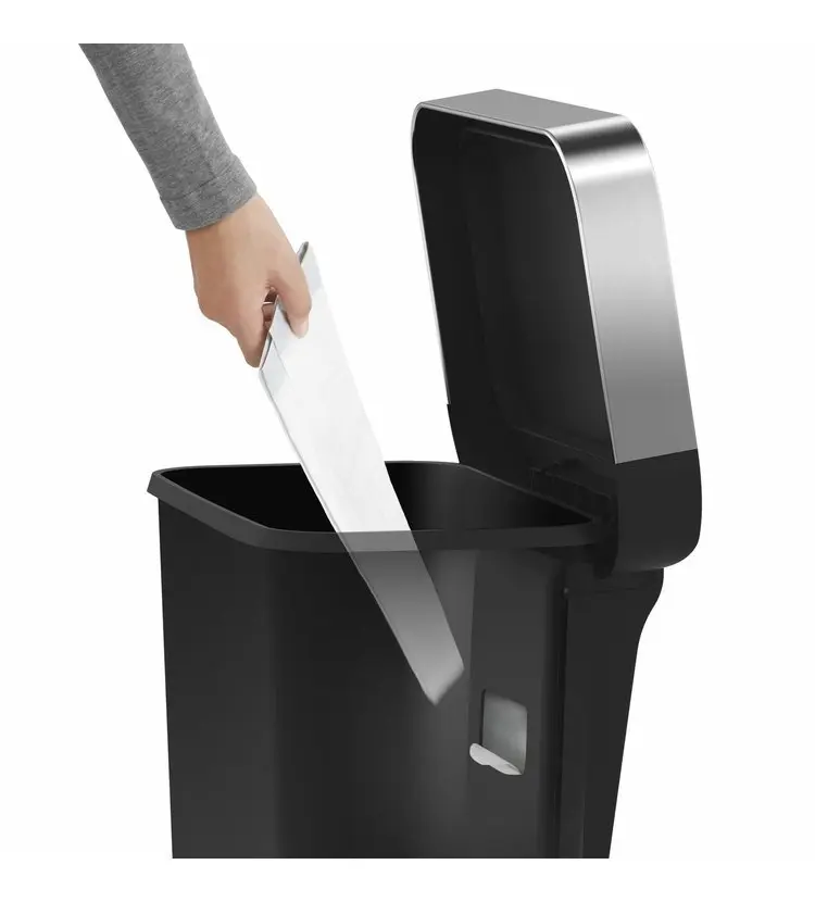 Simplehuman Afvalemmers - Afvalbak 45 L, Met Zakvak, Roestvrij/zwart CW1385CB 5 Simplehuman Afvalemmers - Afvalbak 45 L, Met Zakvak, Roestvrij/zwart CW1385CB - Afbeelding 5