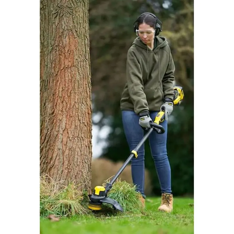 Stanley Tuinapparatuur - 18 V ACCU Grastrimmer, Maaibreedte 33 Cm, 1x Accu 4,0 Ah Li-Ion, Lader SFMCSTB933M-QW 2 Stanley Tuinapparatuur - 18 V ACCU Grastrimmer, Maaibreedte 33 Cm, 1x Accu 4,0 Ah Li-Ion, Lader SFMCSTB933M-QW - Afbeelding 2