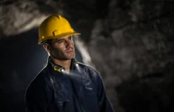 Caterpillar - LED Zaklamp Voor Om De Nek, 200 Lm CT7100 -Sanitino Winkel 83298e1126e0503e742fea75