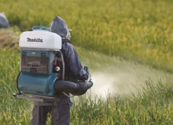 Makita Tuinapparatuur - 40 V ACCU-Max Rugnevelspuit 15 L, Zonder Accu En Oplader PM001GZ01 -Sanitino Winkel 96a8184a7acb2e5ad3c65a29