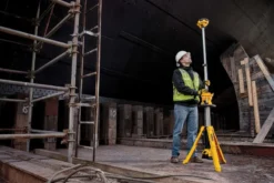 DeWALT - 18V ACCU LED Met Statief - Zonder Accu En Oplader DCL079 -Sanitino Winkel ddd492df041b58b189b2f895