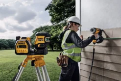DeWALT Gereedschap - 12/18V ACCU Groene Kruislaser, Zonder Accu En Opladers DCE825NG18 14 DeWALT Gereedschap - 12/18V ACCU Groene Kruislaser, Zonder Accu En Opladers DCE825NG18 -Sanitino Winkel ec9e6c8ec58431cfc885dbd3