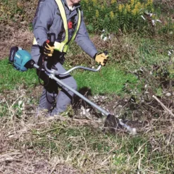 Makita - 40V ACCU-bosmaaier, 45 Cm Bereik, Zonder Accu En Oplader UR013GZ04 12 Makita - 40V ACCU-bosmaaier, 45 Cm Bereik, Zonder Accu En Oplader UR013GZ04 -Sanitino Winkel ed2aa16849f9a840922ccb45