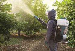 Makita Tuinapparatuur - 40 V ACCU-Max Rugnevelspuit 15 L, Zonder Accu En Oplader PM001GZ01 -Sanitino Winkel ef3a06503e225e7217d35b07