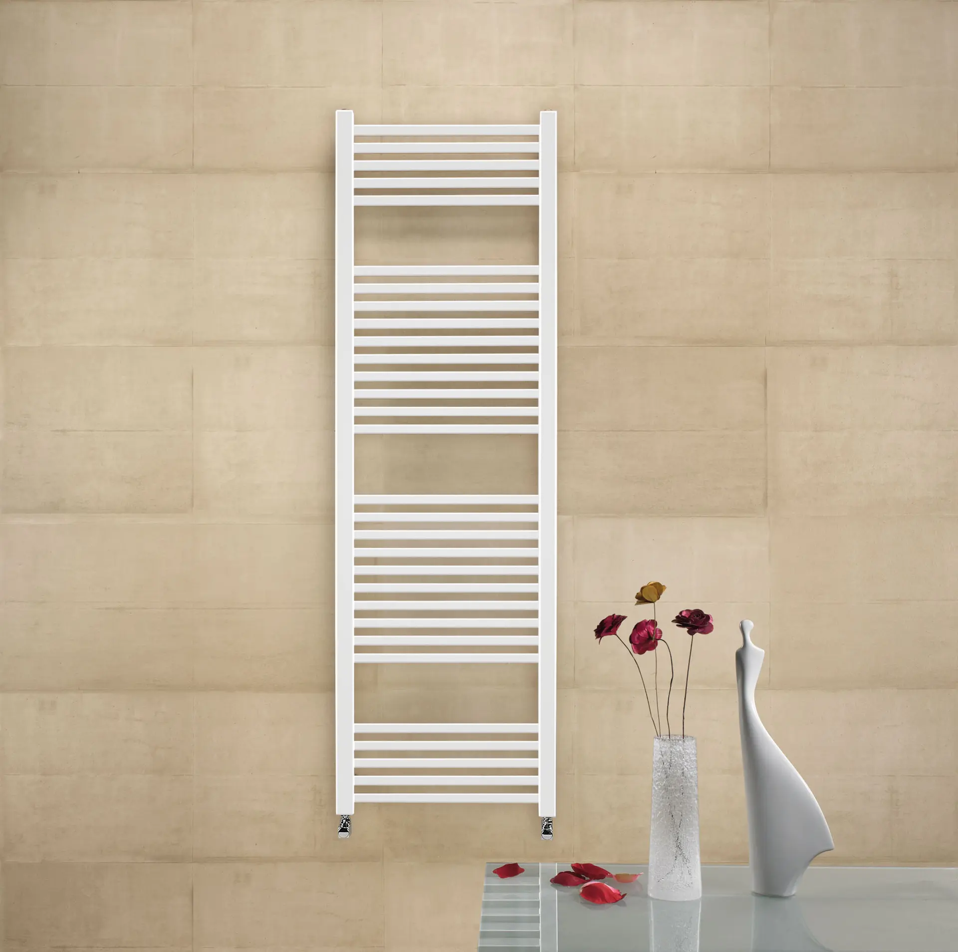 Zehnder Impa - Badkamerradiator 140x50 Cm, Recht, Wit Laqué IMP-140-050 1 Zehnder Impa - Badkamerradiator 140x50 Cm, Recht, Wit Laqué IMP-140-050
